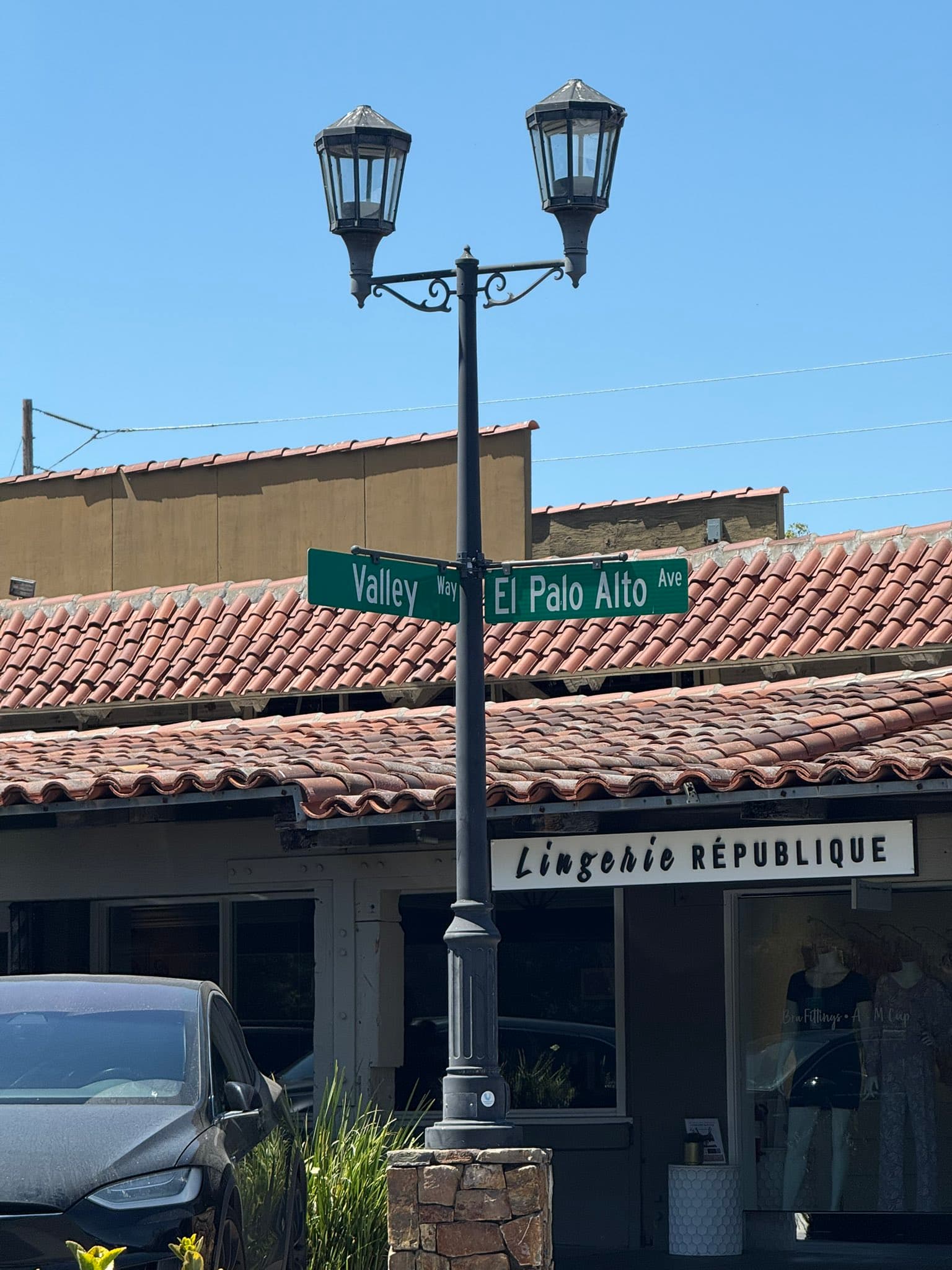 palo alto and stanford